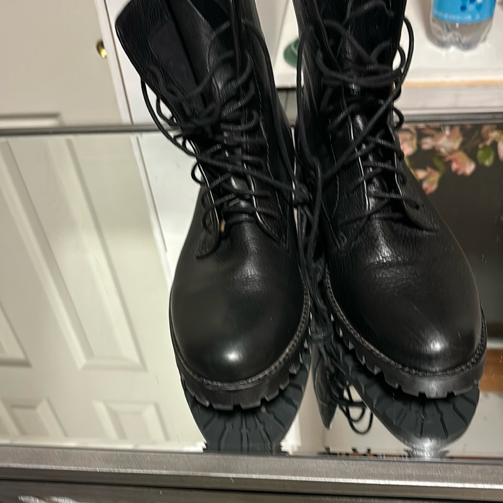 Splendid Combat Boots‎ Leather